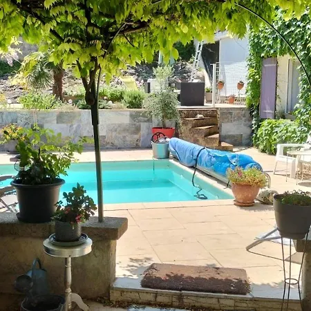 Bed & Breakfast Hotes Chez Chris *