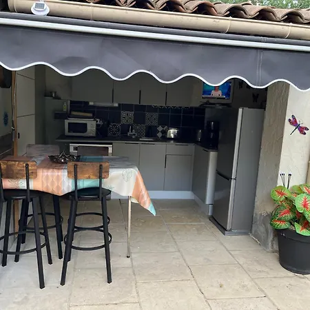 Hotes Chez Chris Frühstückspension